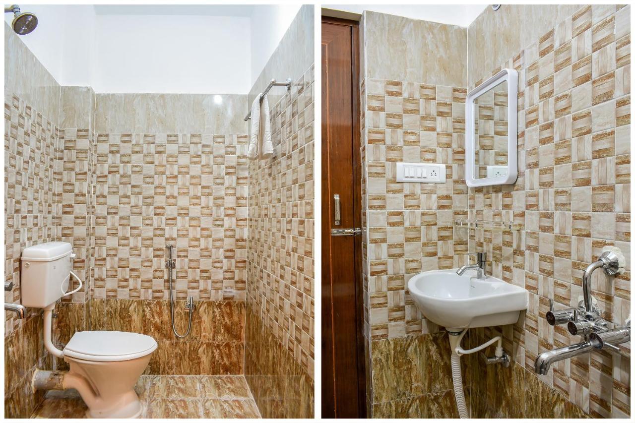 Capital O 67249 Hotel Planet Bhuvanesvar Kültér fotó