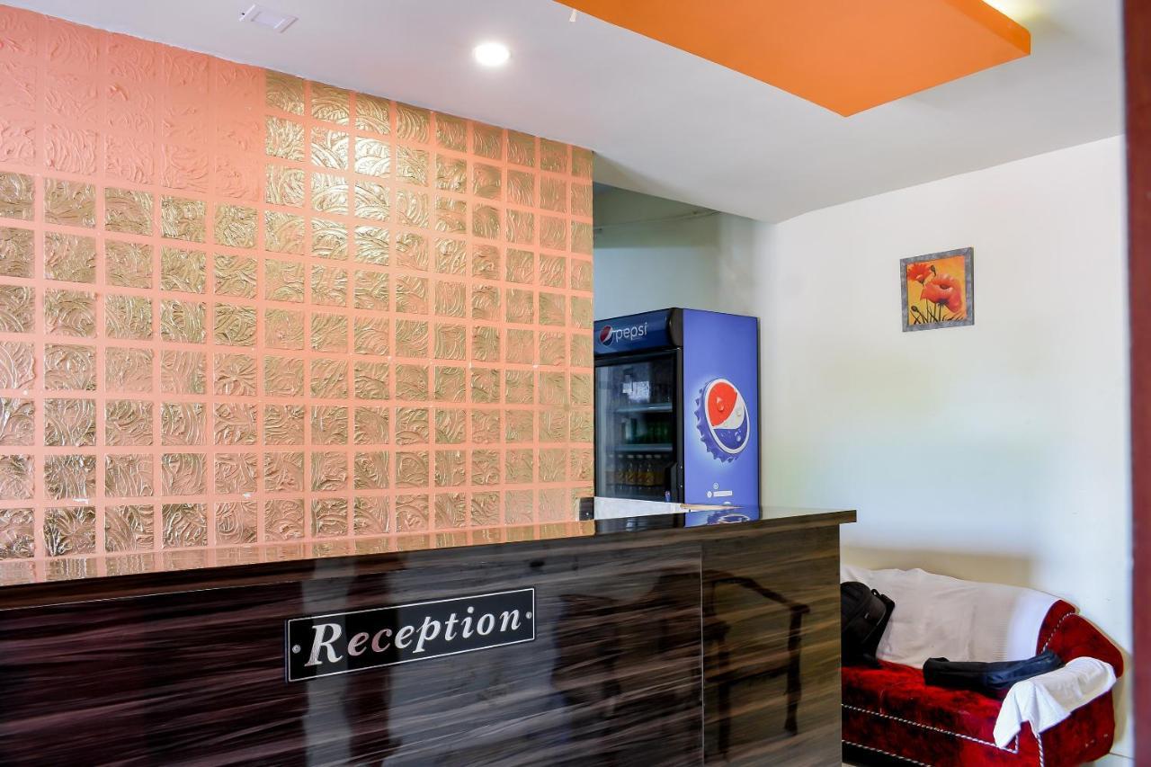 Capital O 67249 Hotel Planet Bhuvanesvar Kültér fotó