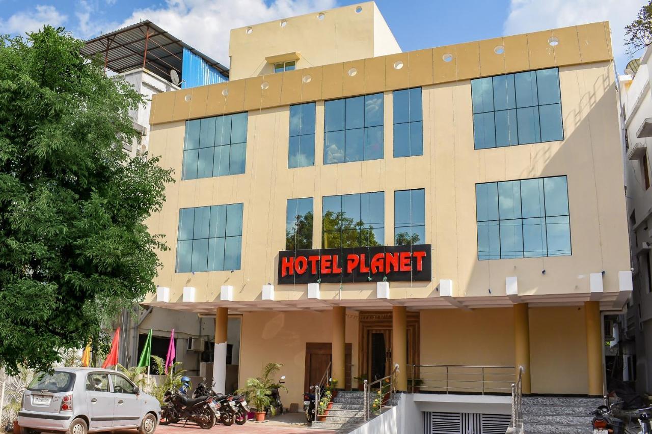 Capital O 67249 Hotel Planet Bhuvanesvar Kültér fotó