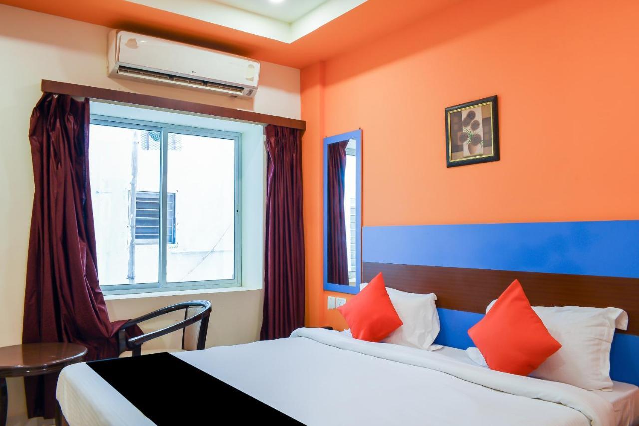 Capital O 67249 Hotel Planet Bhuvanesvar Kültér fotó